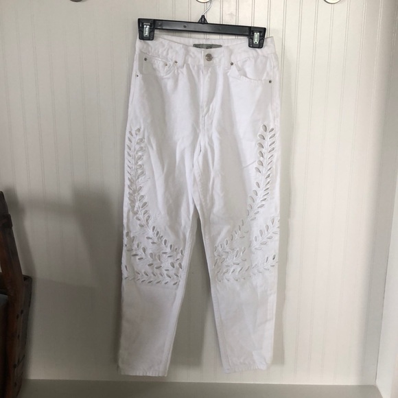 topshop white mom jeans